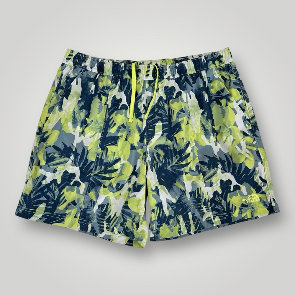 The North Face Pull On Nylon Shorts Mens XL Multicolor Floral Style #NFOA7QLC